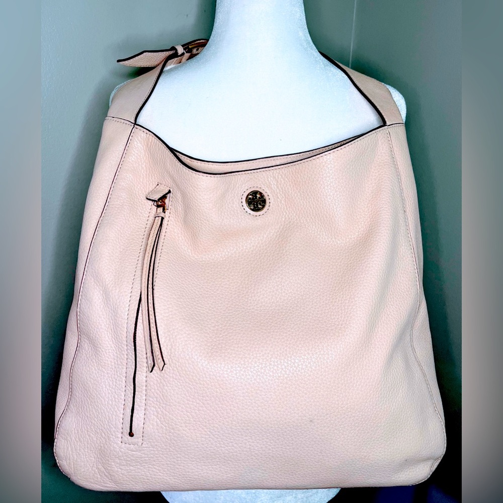 Tory Burch blush-colored purse w/ dust bag